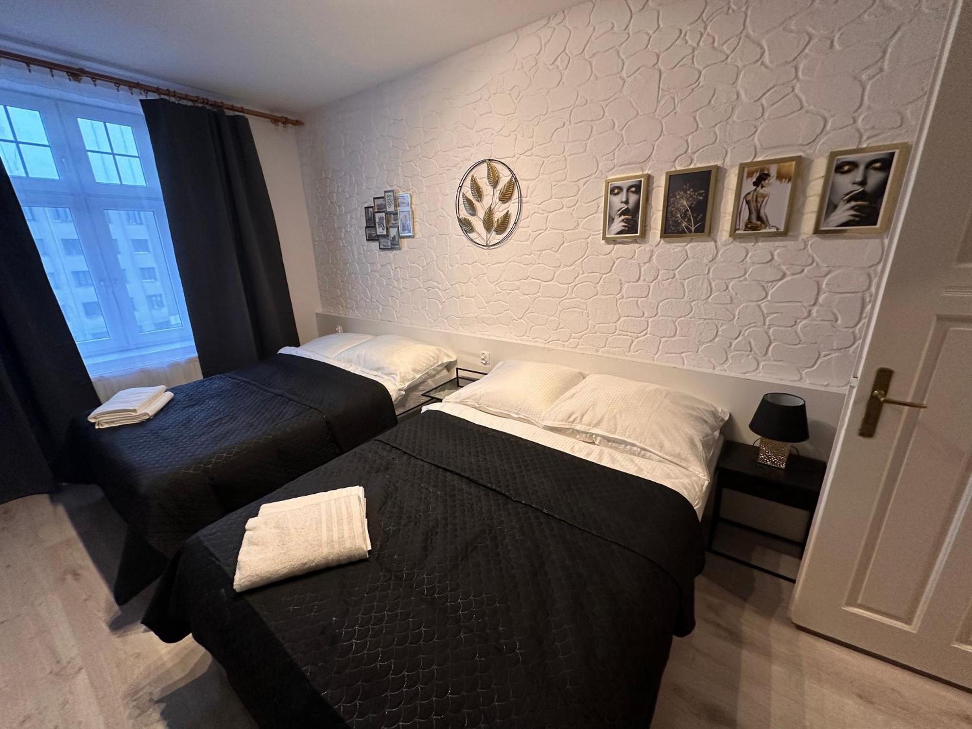 Apartamenty Ktw Central Station カトヴィツェ エクステリア 写真