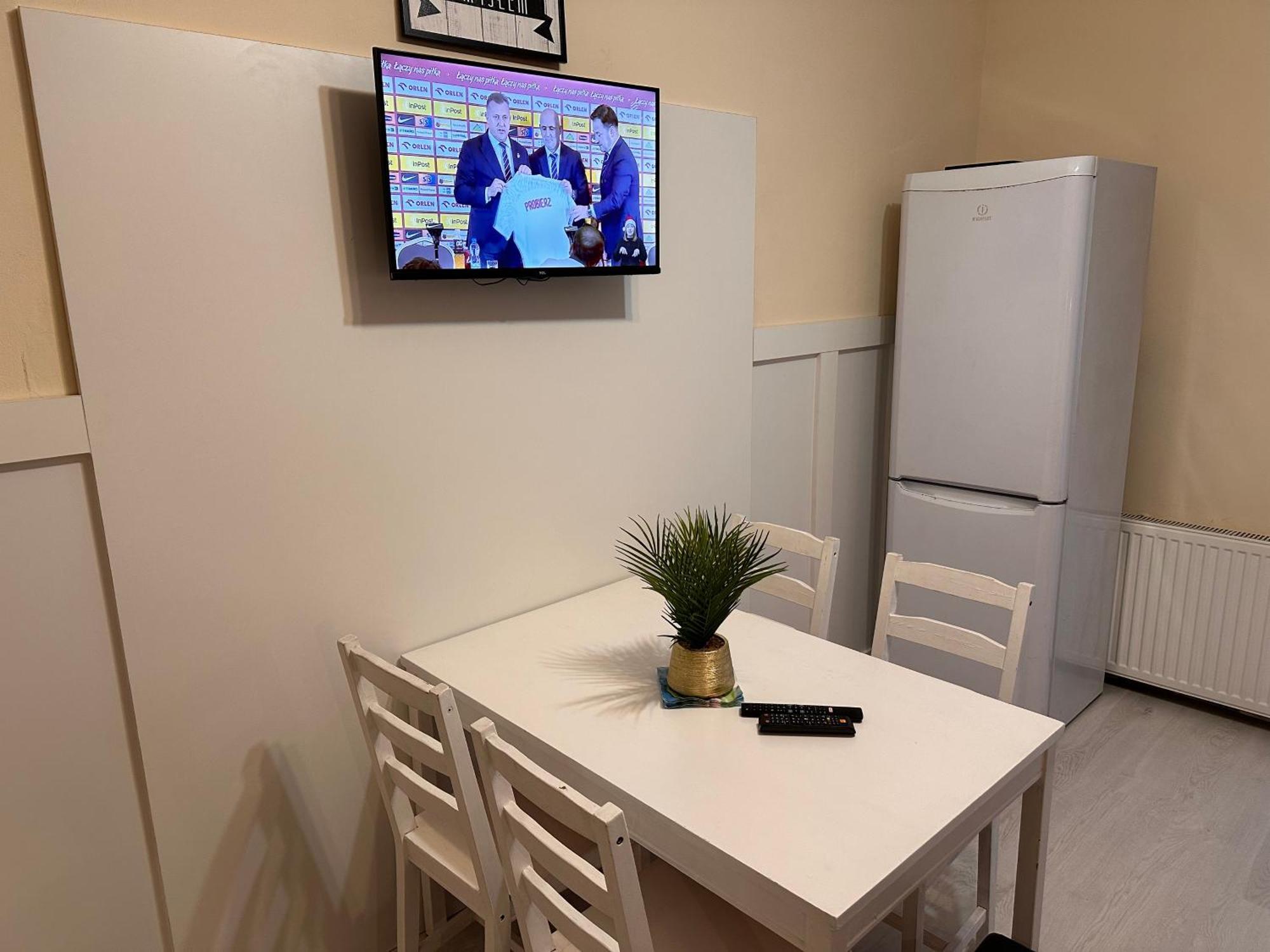 Apartamenty Ktw Central Station カトヴィツェ エクステリア 写真